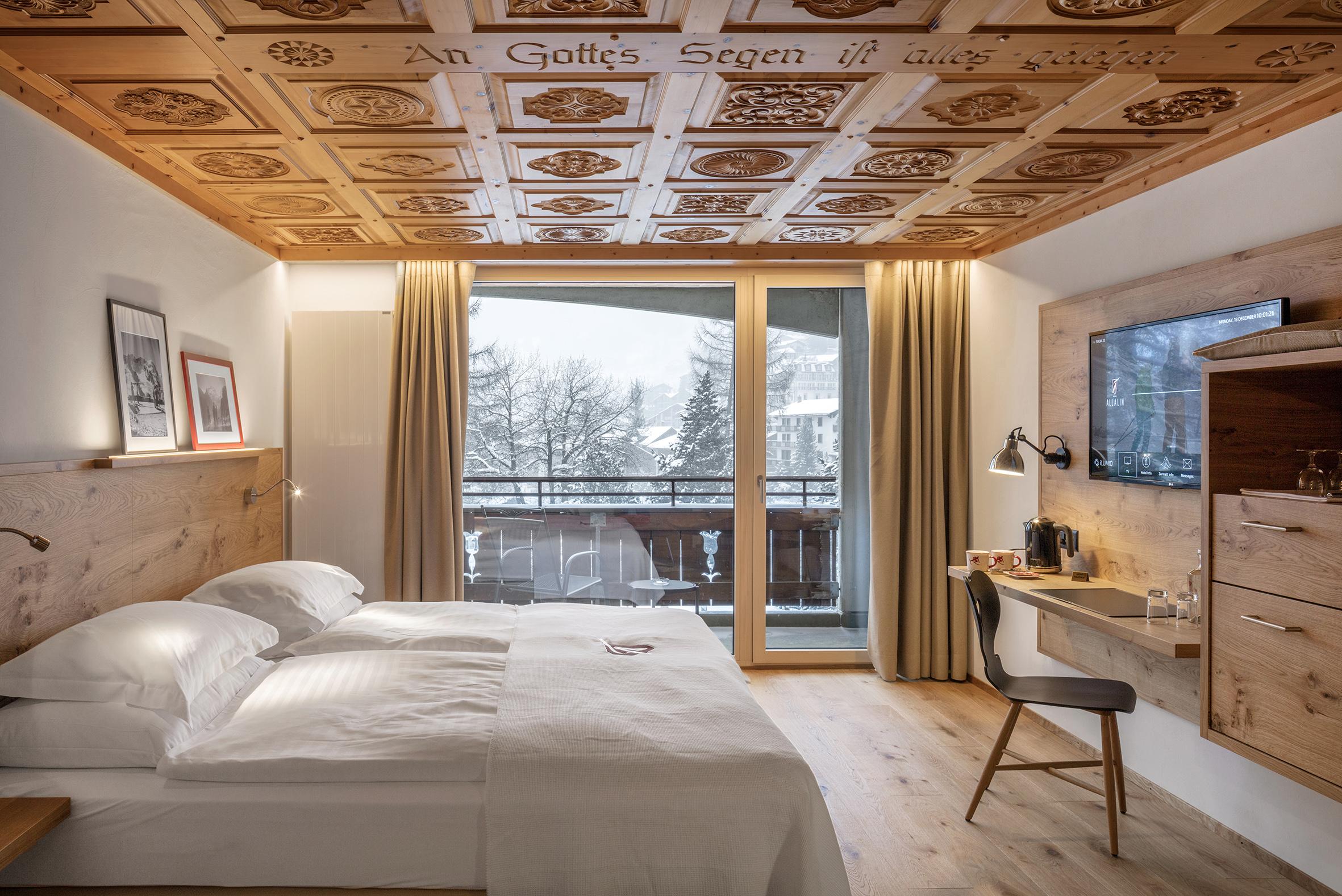 Swiss Alpine Hotel Allalin Церматт Екстер'єр фото